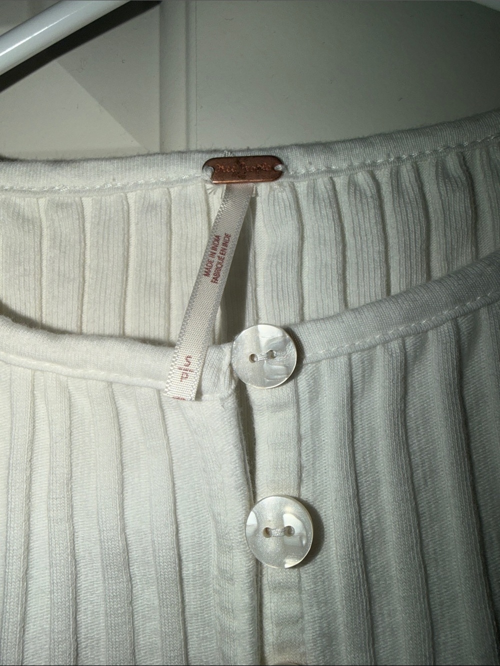 Free people White Ribbed Button-Back Tank Top - Picture 2 of 2
